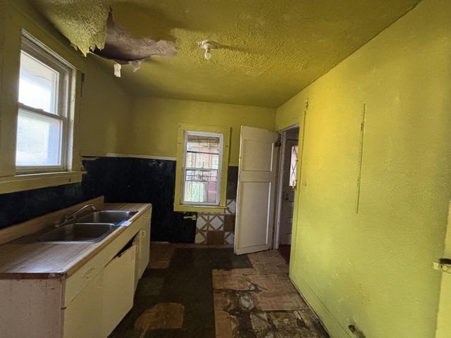 1341 W 112th Place, Chicago, IL 60643