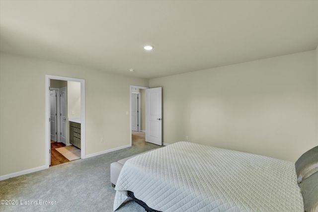 8304 Fairmount Rd, Louisville, KY 40291