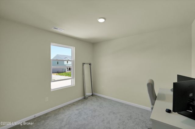 8304 Fairmount Rd, Louisville, KY 40291