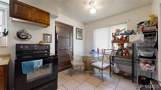 6835 Plymouth Avenue, University City, MO 63130