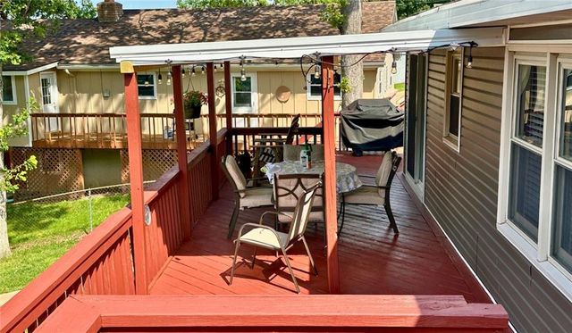 28723 Mistletoe Avenue, Warsaw, MO 65355