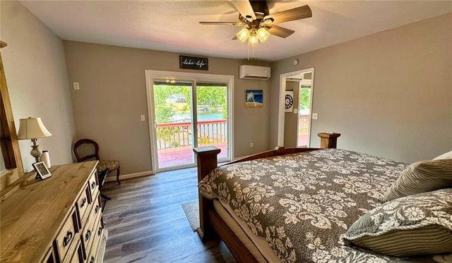 28723 Mistletoe Avenue, Warsaw, MO 65355
