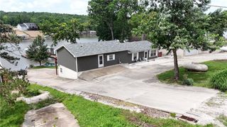 28723 Mistletoe Avenue, Warsaw, MO 65355