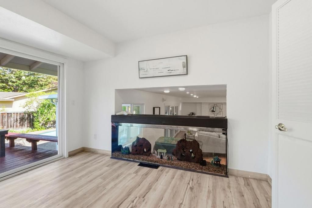Image 19 of property listing at 1276 Larch Avenue, Moraga, CA 94556