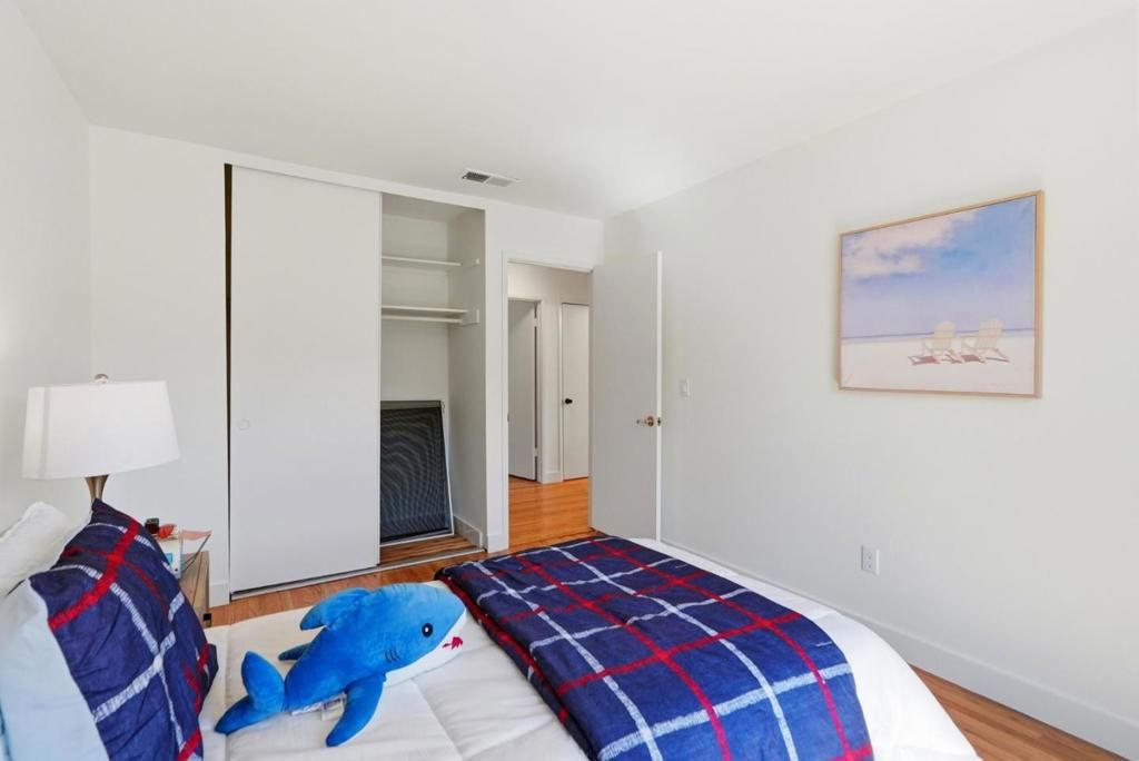 Image 26 of property listing at 1276 Larch Avenue, Moraga, CA 94556