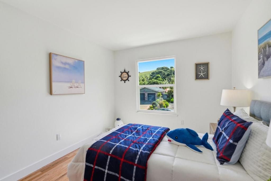 Image 27 of property listing at 1276 Larch Avenue, Moraga, CA 94556