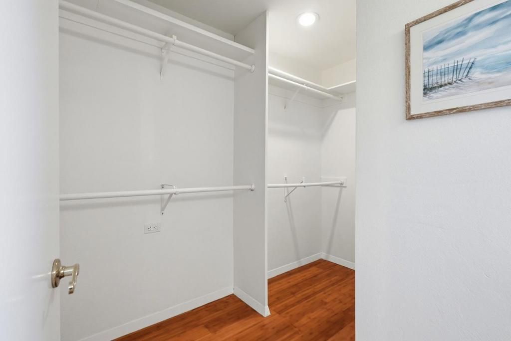 Image 38 of property listing at 1276 Larch Avenue, Moraga, CA 94556