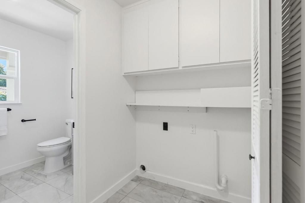 Image 39 of property listing at 1276 Larch Avenue, Moraga, CA 94556