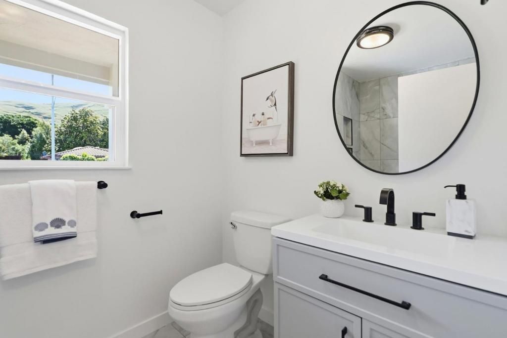 Image 40 of property listing at 1276 Larch Avenue, Moraga, CA 94556