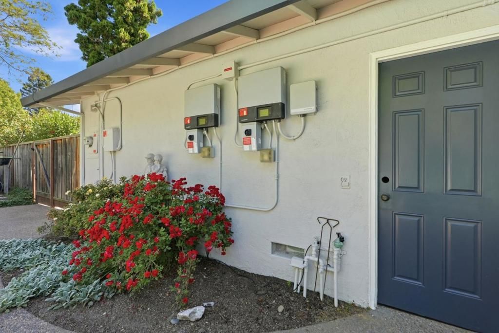 Image 47 of property listing at 1276 Larch Avenue, Moraga, CA 94556