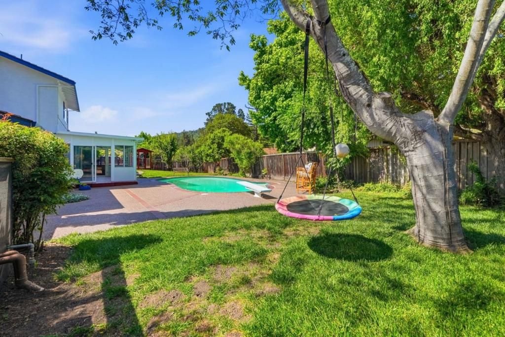 Image 48 of property listing at 1276 Larch Avenue, Moraga, CA 94556