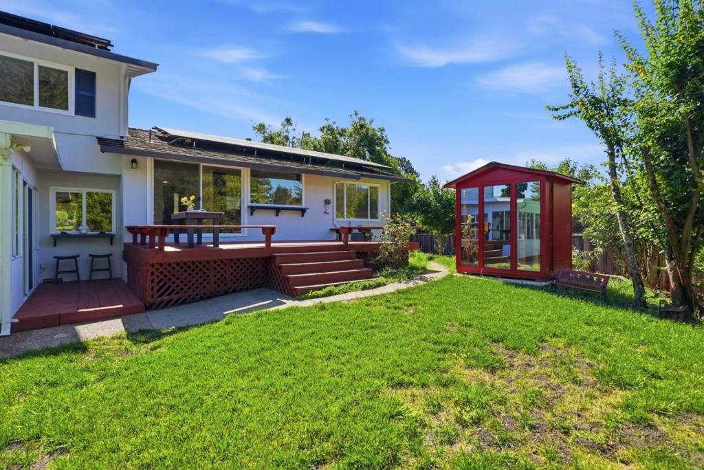Image 51 of property listing at 1276 Larch Avenue, Moraga, CA 94556