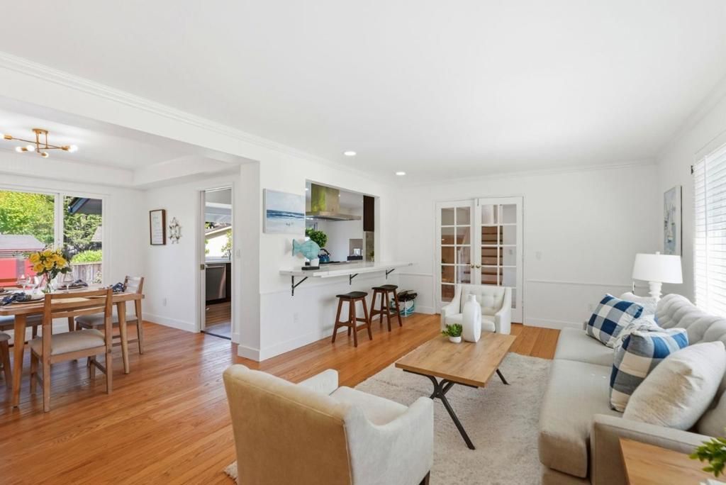 Image 6 of property listing at 1276 Larch Avenue, Moraga, CA 94556