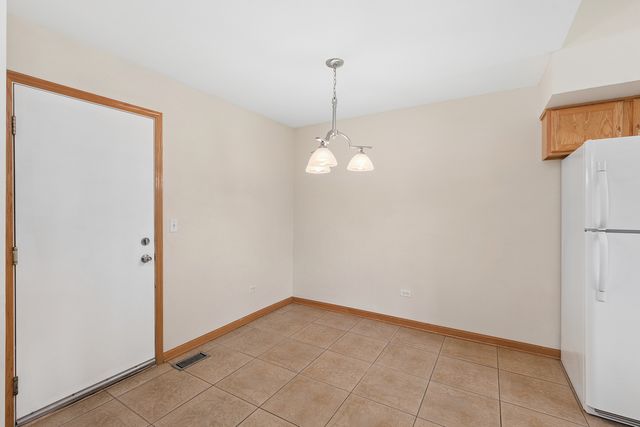 14908 W Victoria Crossing 14908, Lockport, IL 60441