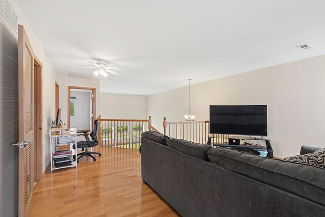 14908 W Victoria Crossing 14908, Lockport, IL 60441