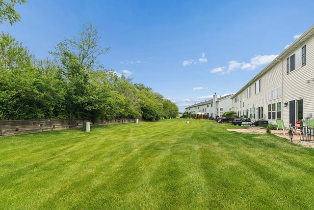 14908 W Victoria Crossing 14908, Lockport, IL 60441