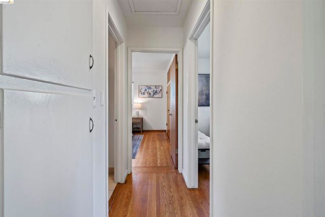 1148 Hillcrest Ct, Livermore, CA 94550