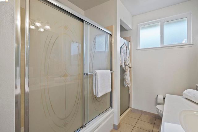 1148 Hillcrest Ct, Livermore, CA 94550