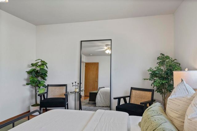 1148 Hillcrest Ct, Livermore, CA 94550