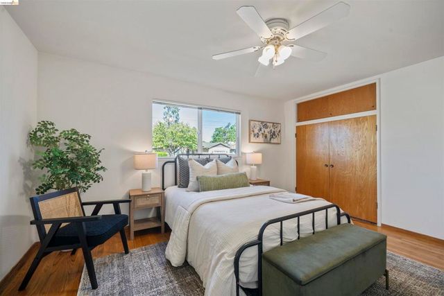 1148 Hillcrest Ct, Livermore, CA 94550