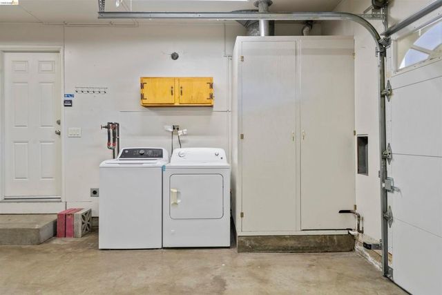 1148 Hillcrest Ct, Livermore, CA 94550