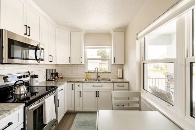 3362 FRY STREET, Sarasota, FL 34239