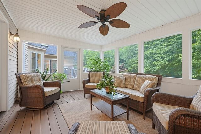 25 Erin Way, Holliston, MA 01746