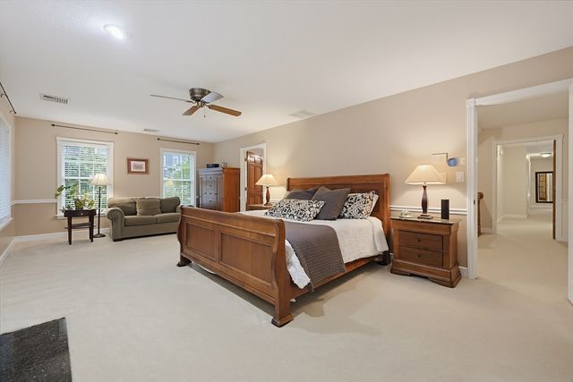 25 Erin Way, Holliston, MA 01746