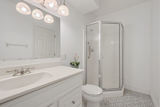 25 Erin Way, Holliston, MA 01746