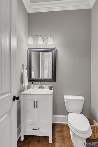 53 Hillcrest Avenue NW, Huntsville, AL 35806