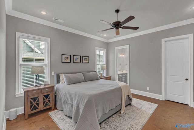 53 Hillcrest Avenue NW, Huntsville, AL 35806