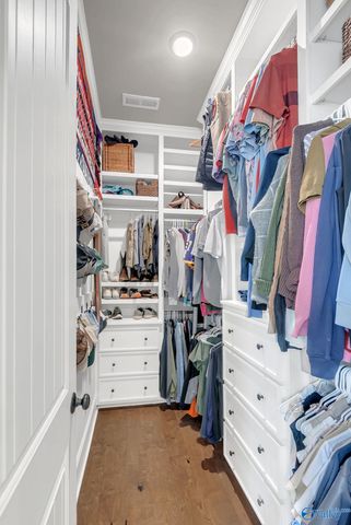 53 Hillcrest Avenue NW, Huntsville, AL 35806