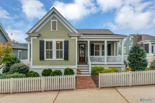 53 Hillcrest Avenue NW, Huntsville, AL 35806