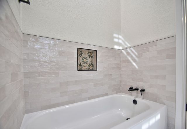 502 Oakland Hills Lane, Kerrville, TX 78028