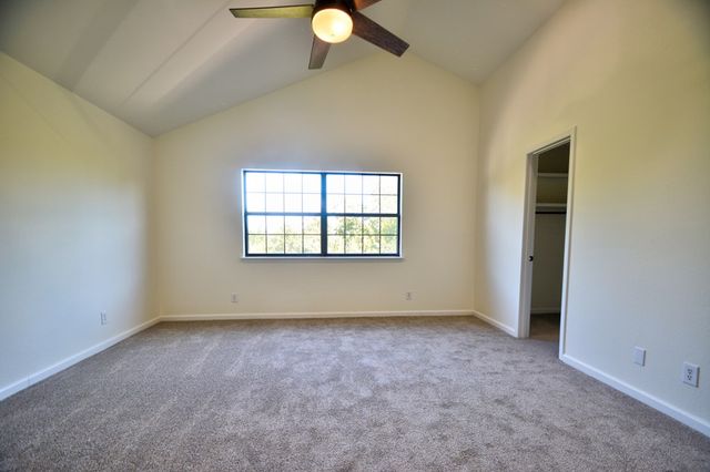 502 Oakland Hills Lane, Kerrville, TX 78028