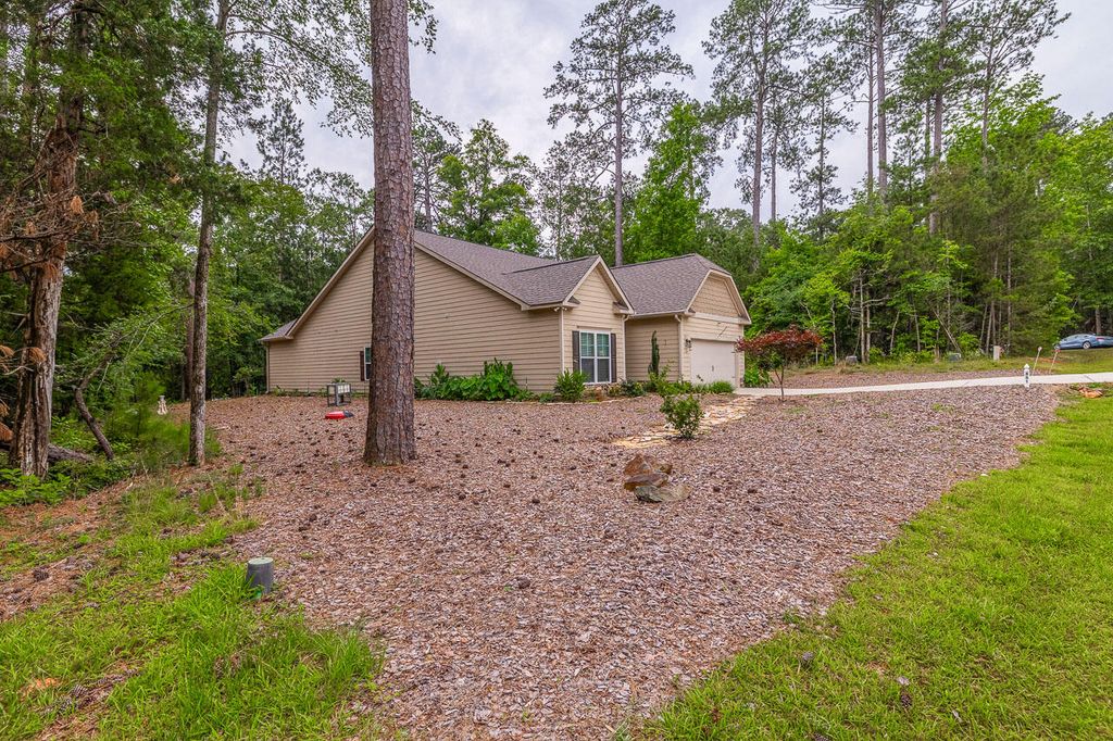 331 Pro Circle, Mccormick, SC 29835
