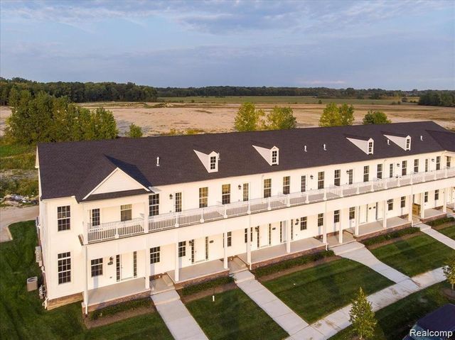 53750 Springdale Street, Macomb, MI 48042