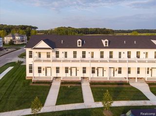 53750 Springdale Street, Macomb, MI 48042