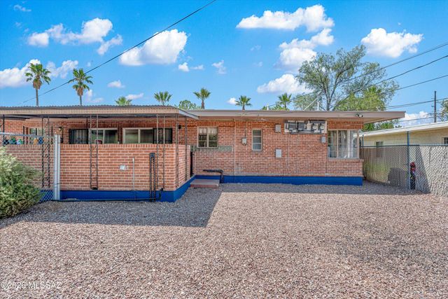 1415 E 9th Street, Tucson, AZ 85719