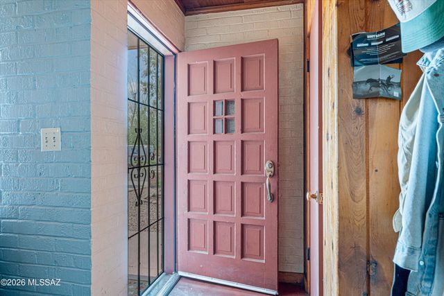 1415 E 9th Street, Tucson, AZ 85719