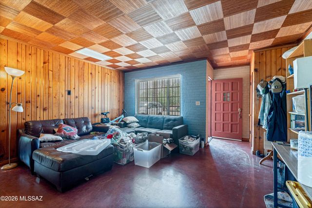 1415 E 9th Street, Tucson, AZ 85719