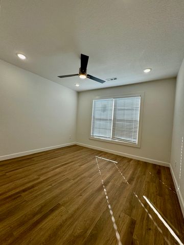 2250 Hunter Drive, Pea Ridge, AR 72751