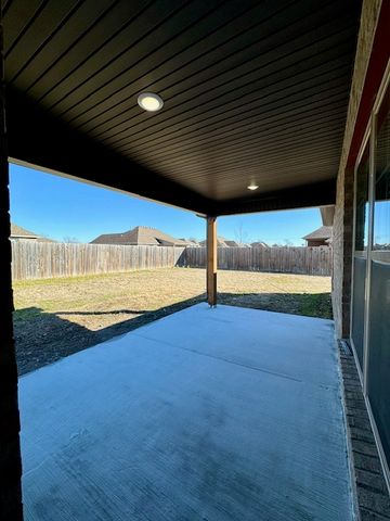 2250 Hunter Drive, Pea Ridge, AR 72751