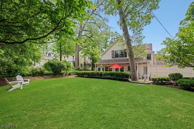 49 Norwood Ave, Summit City, NJ 07901