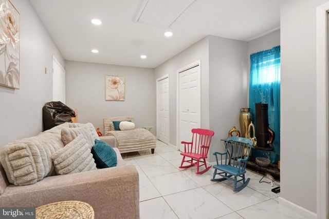 97 TRIANGLE LN, Willingboro, NJ 08046