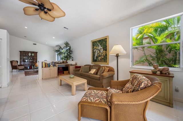 4362 Kensington Park Way, Lake Worth, FL 33449