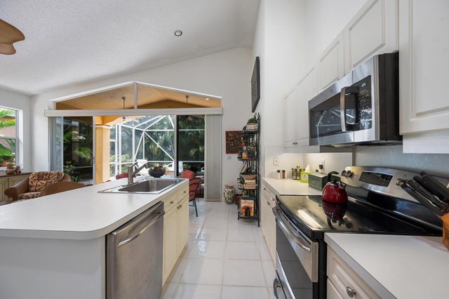 4362 Kensington Park Way, Lake Worth, FL 33449