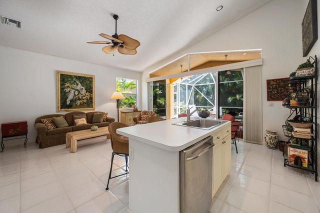 4362 Kensington Park Way, Lake Worth, FL 33449