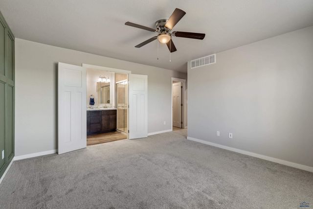 404 HENRY POTTER RD, Box Elder, SD 57719