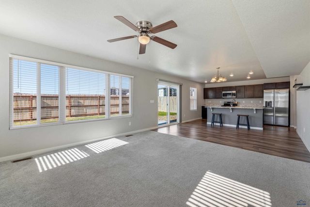 404 HENRY POTTER RD, Box Elder, SD 57719